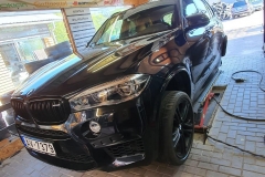 montaza-riga-bmw-x5