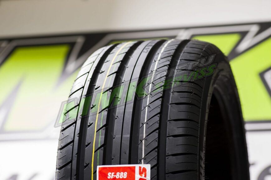 Sunfull 215/55R17 Sunfull SF-888 98W XL • MMK Riepas