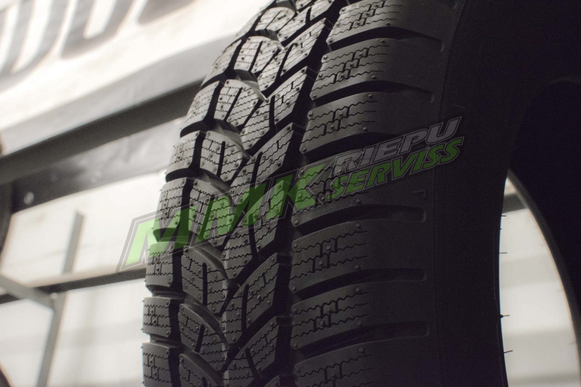 185/60R14 Firestone Winterhawk 3 82T - Vissezonas riepas / Ziemas riepas