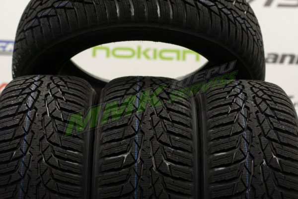 215/65R16 Nokian WR D4 102H XL - Vissezonas riepas / Ziemas riepas