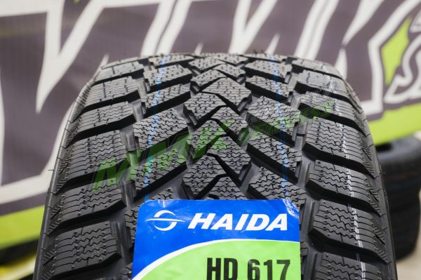 235/65R17 Haida HD617 104T - Vissezonas riepas / Ziemas riepas