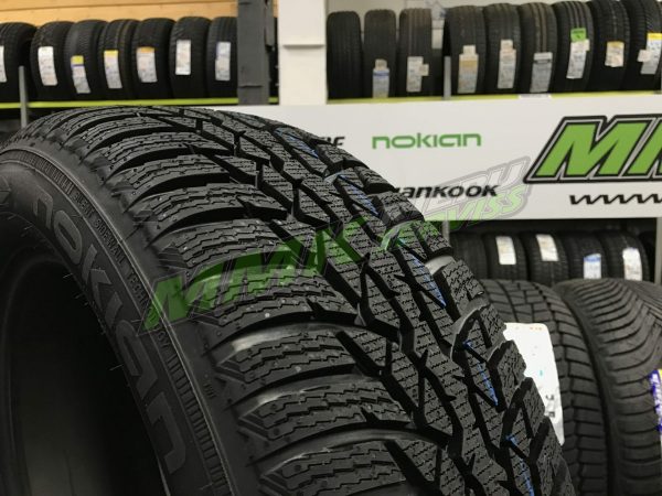 215/65R16 Nokian WR D4 102H XL - Vissezonas riepas / Ziemas riepas