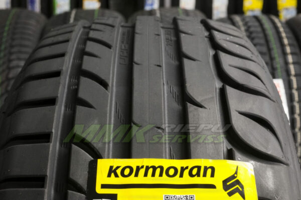 235/45R18 Kormoran UHP 98Y XL FR (Michelin) - Vasaras riepas