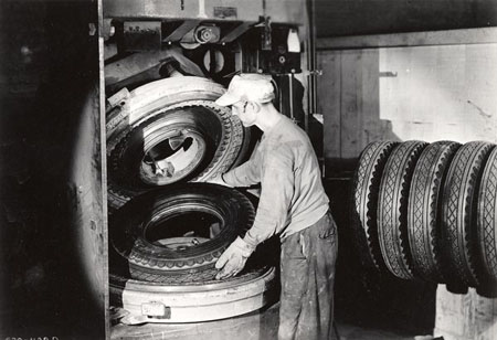 Sailun riepu vēsture