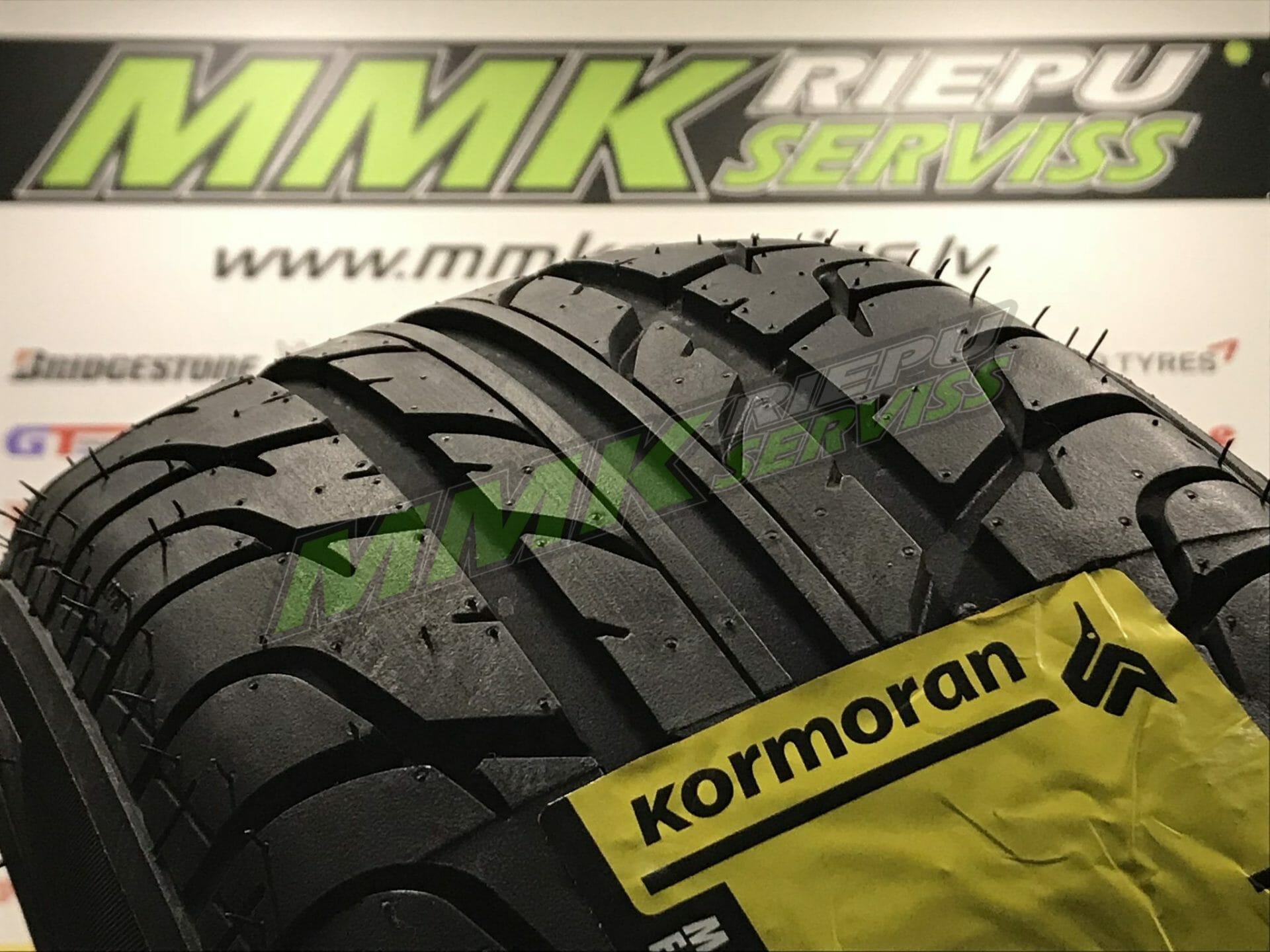 215/55R16 Kormoran Gamma B2 93V DOT15 - Vasaras riepas