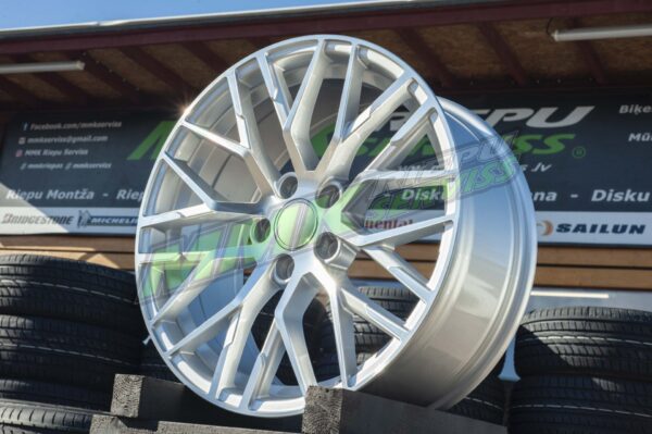 Style Audi Replikas R18 5X112