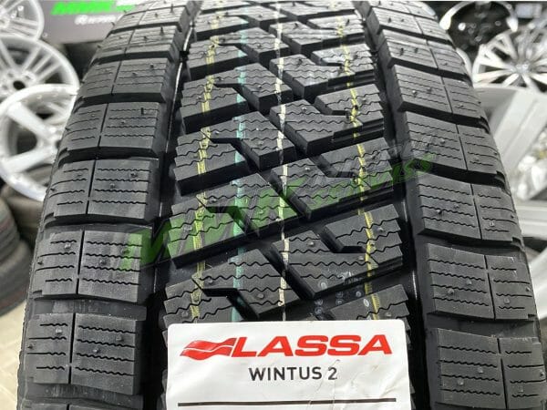 205/65R16C Lassa Wintus 2 107/105R - Vissezonas riepas / Ziemas riepas