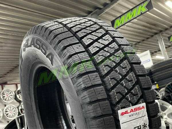 205/65R16C Lassa Wintus 2 107/105R - Vissezonas riepas / Ziemas riepas