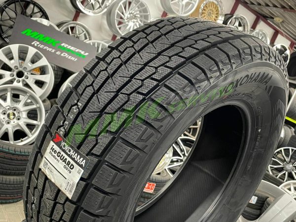 235/65R18 Yokohama iceGUARD SUV G075 106Q - Vissezonas riepas / Ziemas riepas