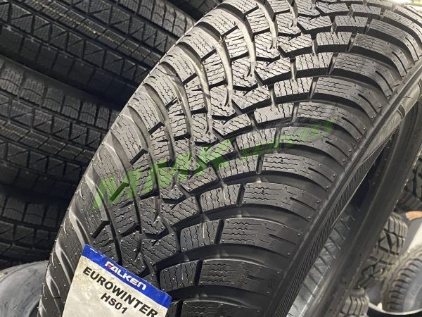 205/55R17 Falken EuroWinter HS01 95V XL - Ziemas riepas