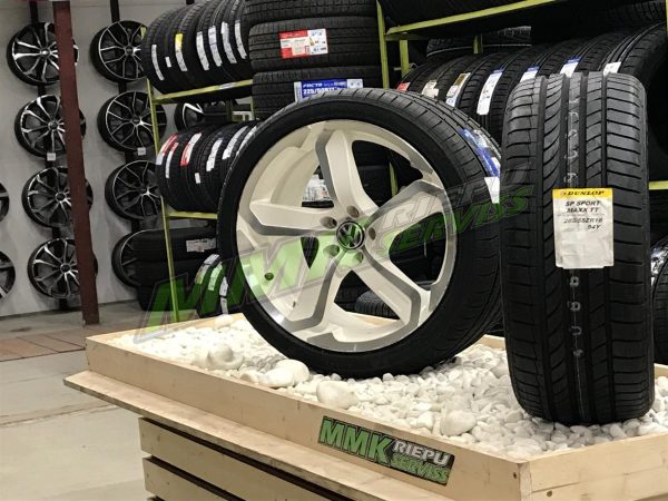 215/55R16 Dunlop SP2000 93H - Vasaras riepas