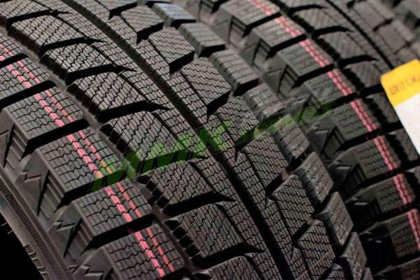 215/50R17 Goodride SW618 95H XL - Vissezonas riepas / Ziemas riepas