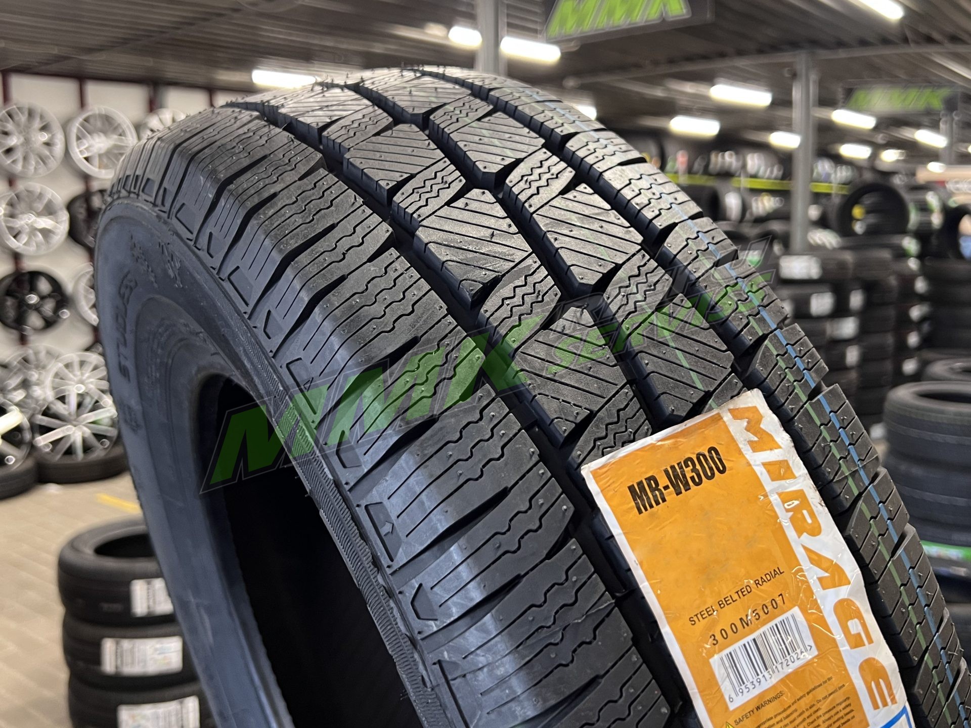 195/70R15C Mirage MR-W300 104/102R - Vissezonas riepas / Ziemas riepas