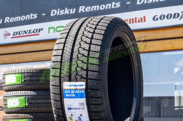 235/45R18 Sailun Ice Blazer Arctic 98H XL - Vissezonas riepas / Ziemas riepas