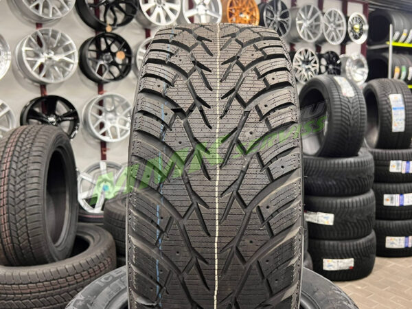 215/60R17 Powertrac Snowmarch Stud 100H XL ar radzēm - Ziemas riepas / Ziemas ar radzēm riepas