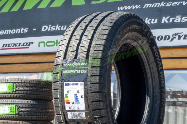 215/65R16C Royal Black Royal Winter Van 109/107R - Vissezonas riepas / Ziemas riepas