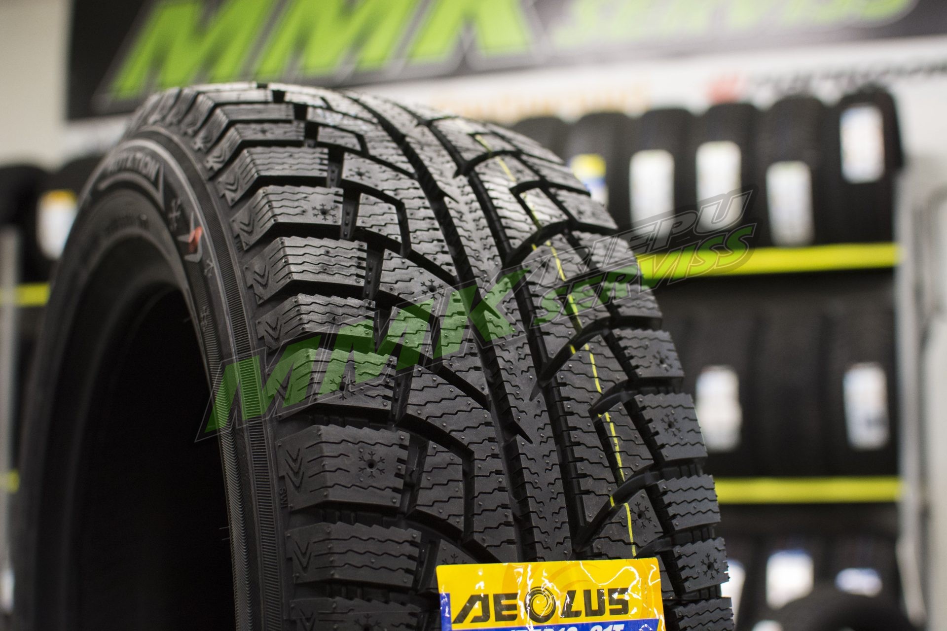 235/55R17 Aeolus AW09 103V XL - Vissezonas riepas / Ziemas riepas