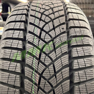 225/50R17 Goodyear UltraGrip Perfromance + 94H - Vissezonas riepas / Ziemas riepas