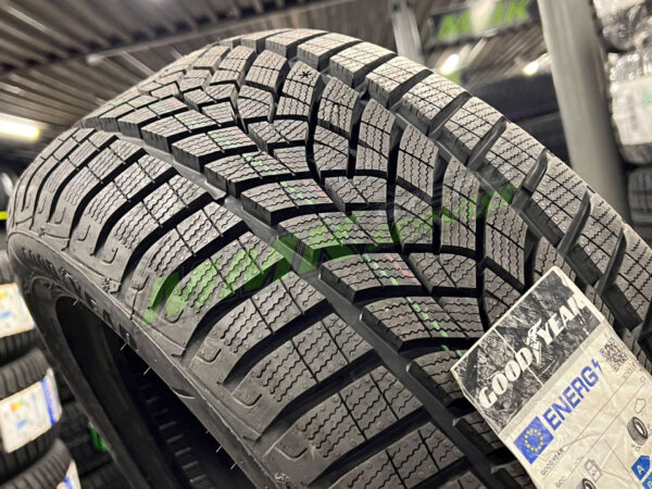 225/50R17 Goodyear UltraGrip Perfromance + 94H - Vissezonas riepas / Ziemas riepas