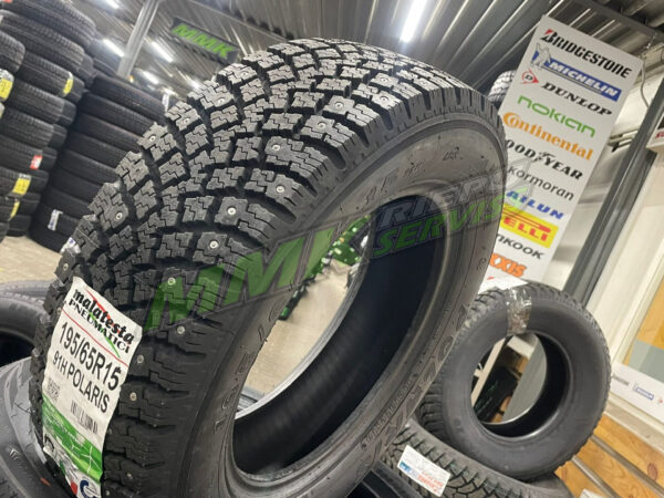 195/65R15 Malatesta Polaris 91H ar radzēm (Atjaunotas) - Ziemas riepas / Ziemas ar radzēm riepas