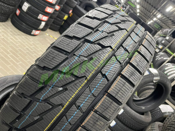 215/55R17 Premiorri ViaMaggiore Z Plus 98H - Vissezonas riepas / Ziemas riepas