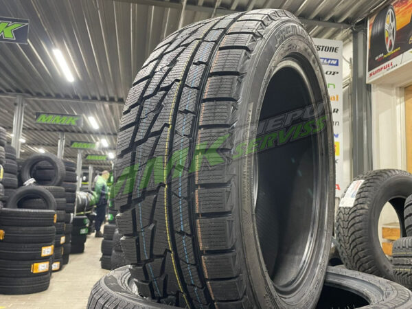 215/55R17 Premiorri ViaMaggiore Z Plus 98H - Vissezonas riepas / Ziemas riepas