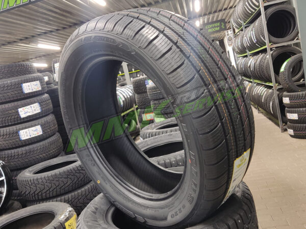 255/50R19 Imperial Snowdragon SUV ICE-PLUS S220 107V XL - Vissezonas riepas / Ziemas riepas