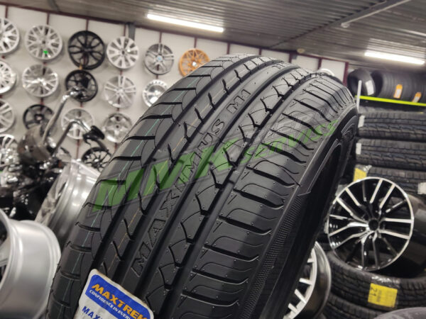 265/35R18 Maxtrek Maximus M1 97W XL - Vasaras riepas