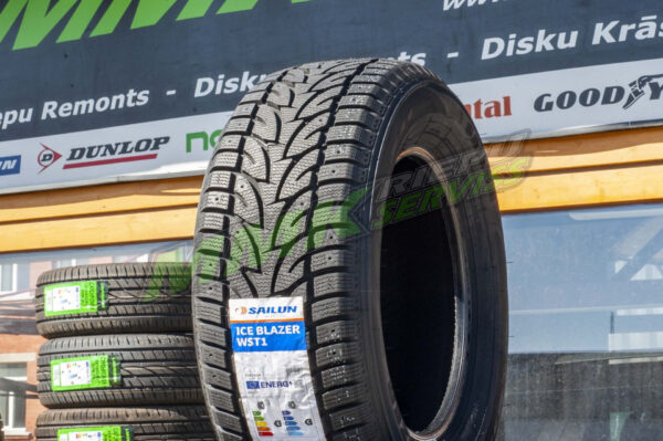 195/60R16C Sailun Ice Blazer WST1 99/97S - Vissezonas riepas / Ziemas riepas