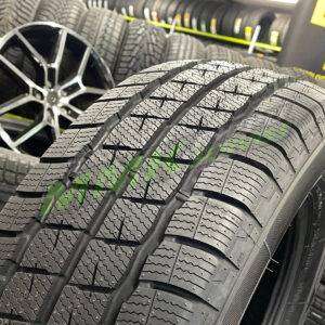 205/65R16C Sunny Winter Force NW103 107/105R - Vissezonas riepas / Ziemas riepas