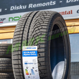 215/45R17 Sailun Ice Blazer Alpine EVO 1 91V XL - Vissezonas riepas / Ziemas riepas