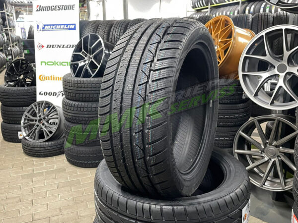 255/35R20 Leao Winter Defender UHP 97V XL - Vissezonas riepas / Ziemas riepas