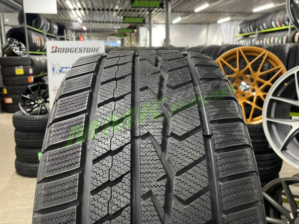 275/40R19 Saferich FRC78 105V XL (Farroad) - Vissezonas riepas / Ziemas riepas