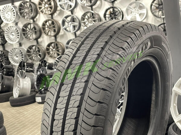 225/75R16C Goodyear EfficientGrip Cargo 121/120R - Vasaras riepas