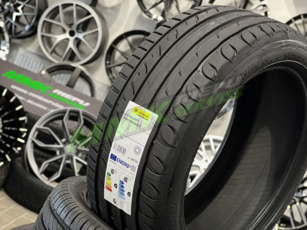 235/45R18 Kormoran UHP 98W XL - Vasaras riepas