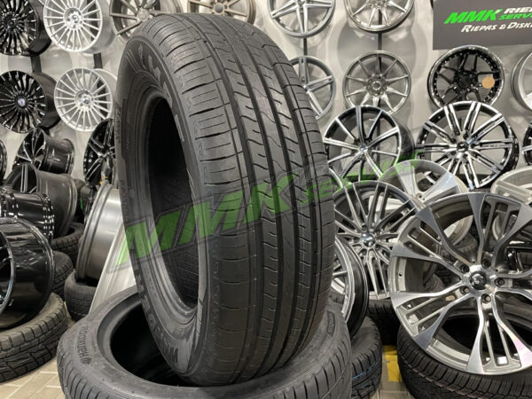 235/65R17 MRF Wanderer Street Ecotred 104H XL - Vasaras riepas