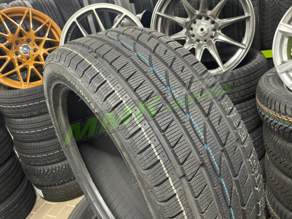 245/40R18 Powertrac Snowstar 97V XL - Vissezonas riepas / Ziemas riepas