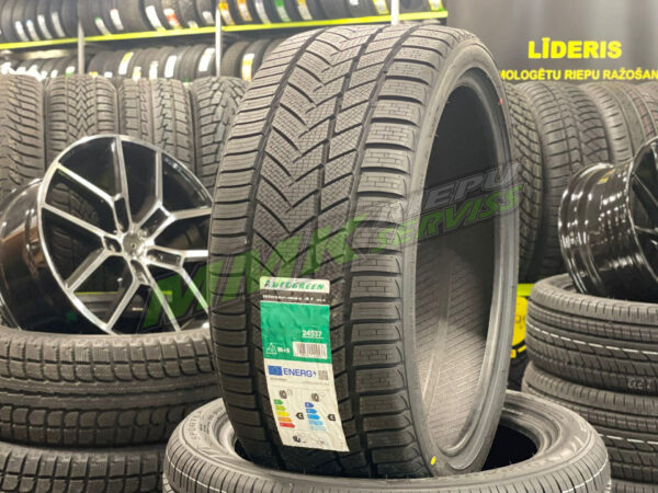 245/45R19 Autogreen Winter-Max A1 WL5 102V XL - Vissezonas riepas / Ziemas riepas