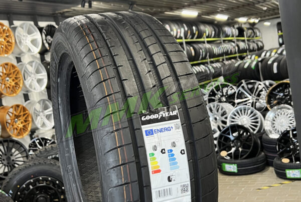 285/40R21 Goodyear Eagle F1 Asymmetric 3 SUV 109Y XL - Vasaras riepas