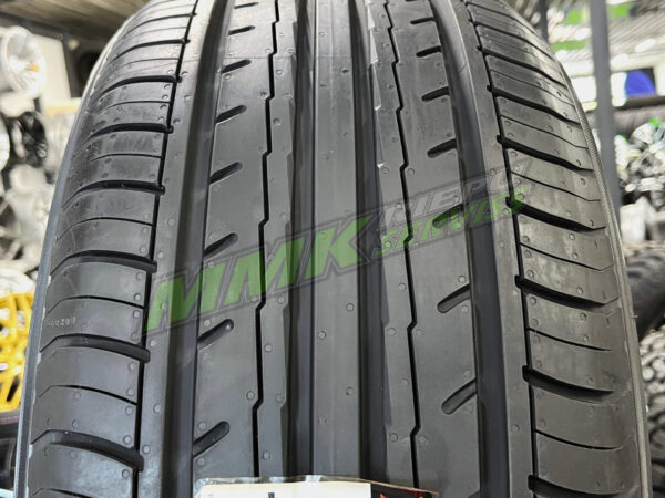 215/60R16 Yokohama BluEarth-ES ES32 95H - Vasaras riepas