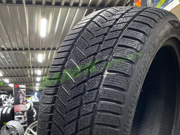 255/35R19 Sunny Wintermax NW211 96V XL - Vissezonas riepas / Ziemas riepas