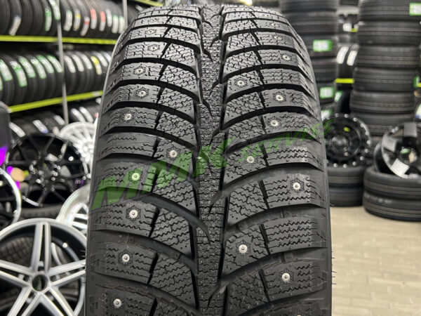 215/55R16 Laufenn I FIT Ice LW71 97T XL ar radzēm DOT18 (Hankook) - Ziemas riepas / Ziemas ar radzēm riepas