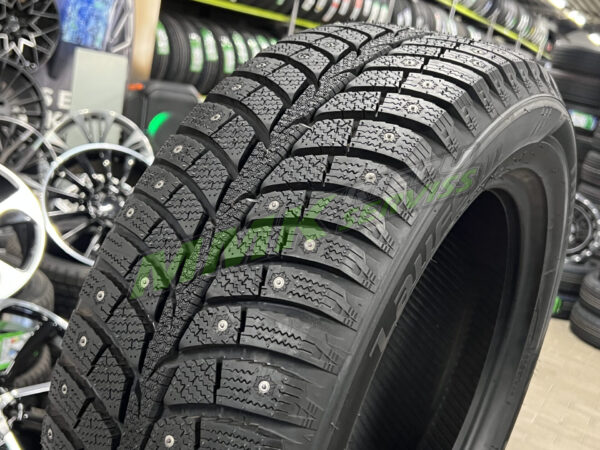 215/55R16 Laufenn I FIT Ice LW71 97T XL ar radzēm DOT18 (Hankook) - Ziemas riepas / Ziemas ar radzēm riepas