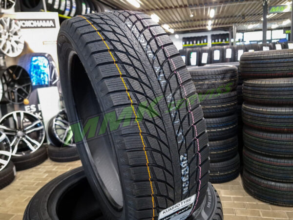 225/55R17 Kumho WinterCraft Ice WI51 101T XL - Vissezonas riepas / Ziemas riepas