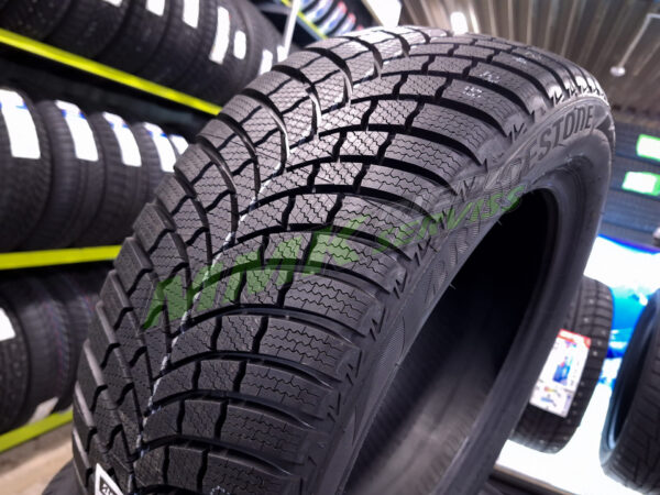 205/55R16 Bridgestone Blizzak LM001 EVO 91H - Vissezonas riepas / Ziemas riepas