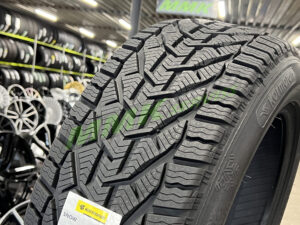 215/45R17 Kormoran Snow 91V (Michelin) - Vissezonas riepas / Ziemas riepas