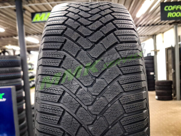 225/45R17 Goodyear UltraGrip Ice 3 94T XL - Vissezonas riepas / Ziemas riepas