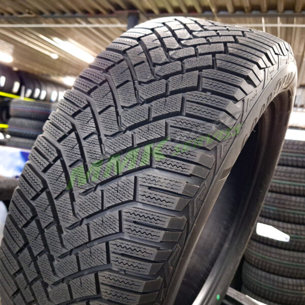 225/45R17 Goodyear UltraGrip Ice 3 94T XL - Vissezonas riepas / Ziemas riepas