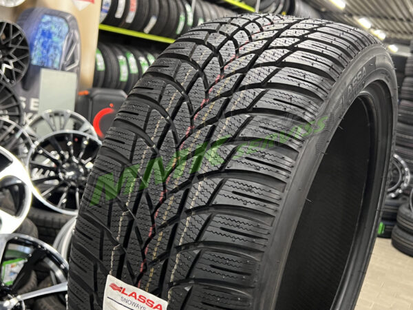 235/55R17 Lassa Snoways 4 103V XL (Bridgestone) - Vissezonas riepas / Ziemas riepas