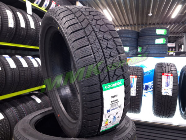 265/60R18 Goodride SW628 114T XL - Vissezonas riepas / Ziemas riepas